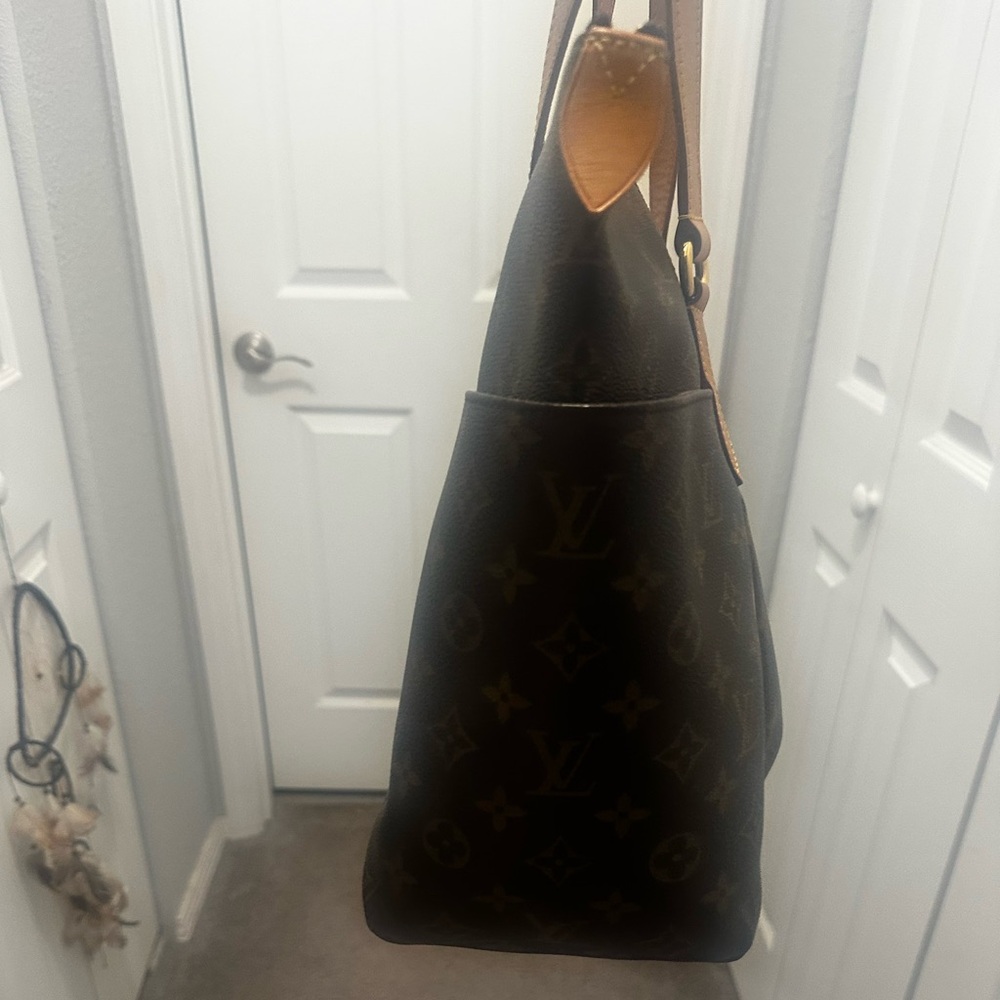 Louis Vuitton Totally tote monogram MM - Picture 9 of 14